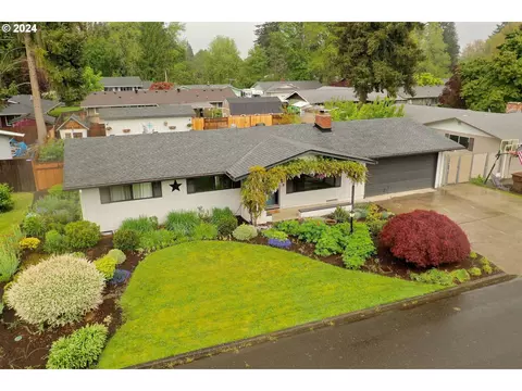 240 Allendale Dr, Saint Helens, OR 97051