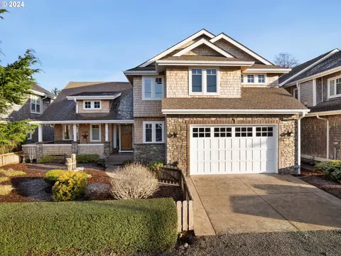 1355 S Downing St, Seaside, OR 97138