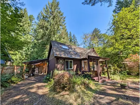 64863 E Lupine Dr, Rhododendron, OR 97049