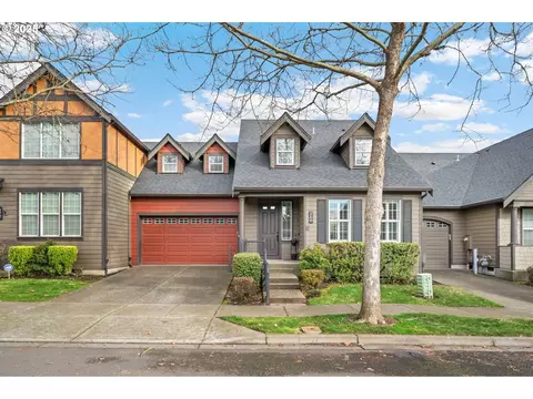 660 NE 73rd Ave, Hillsboro, OR 97124