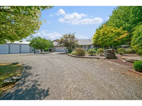 5200 Michael Ln, Turner, OR 97392