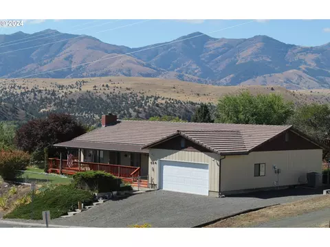 435 Highlan Dr, Mount Vernon, OR 97865