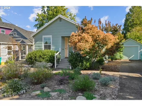 8310 N Dwight Ave, Portland, OR 97203