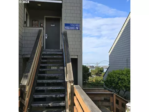 1000 SE Bay Blvd #532-632, Newport, OR 97365