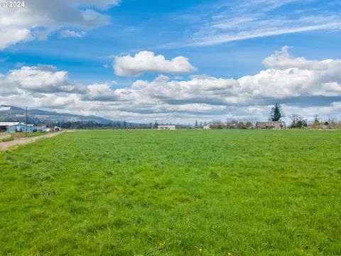makinster rd, Tillamook, OR 97141