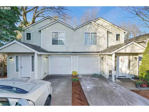 3123 NE 103rd Pl, Portland, OR 97220