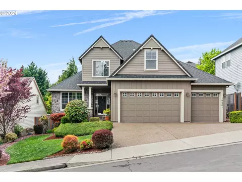 10501 SW Naeve St, Tigard, OR 97224
