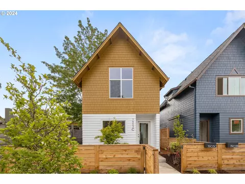 7829 N Portsmouth Ave #C, Portland, OR 97203