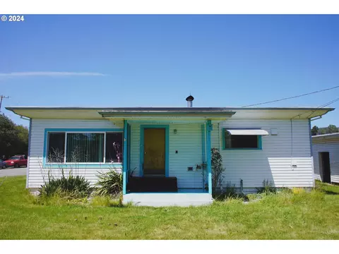 1400 N Lake Rd, Lakeside, OR 97449