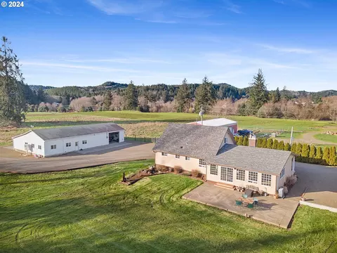 11630 S Highway 101, Tillamook, OR 97141