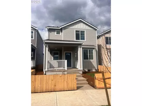 1311 Parkside Ave, Woodburn, OR 97071