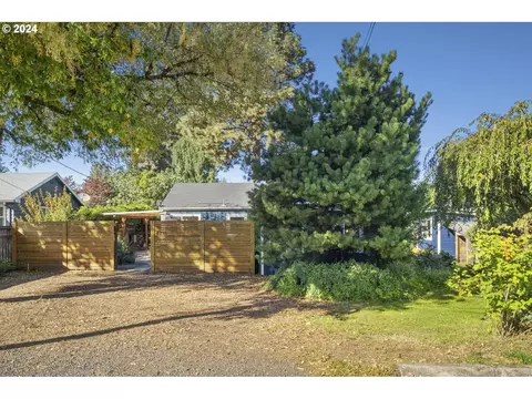 4471 SE White Lake Rd, Milwaukie, OR 97222