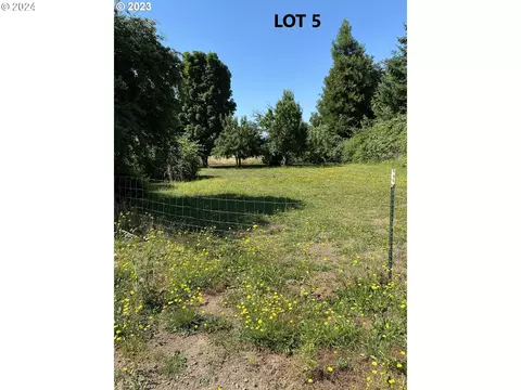 2135 NE Spitz Rd #LOT 5, Canby, OR 97013