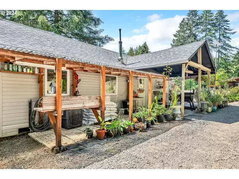 18441 Highway 36, Blachly, OR 97412