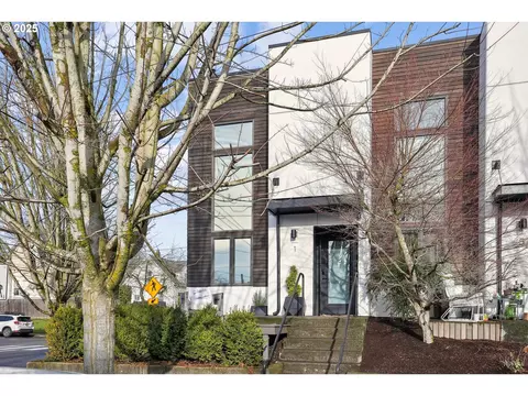 1 NE Wygant St, Portland, OR 97211