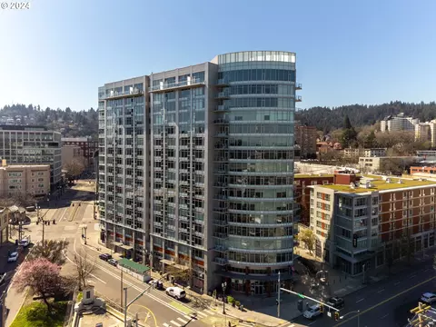 1926 W Burnside St #1201, Portland, OR 97209