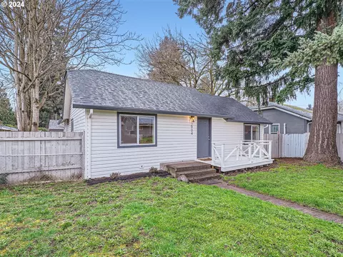 2904 Grand Blvd, Vancouver, WA 98661