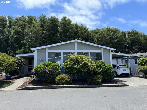 16063 Driftwood Ln #53, Brookings, OR 97415