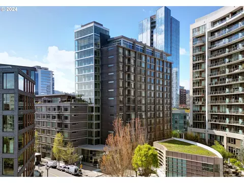 1255 NW 9th Ave #513, Portland, OR 97209