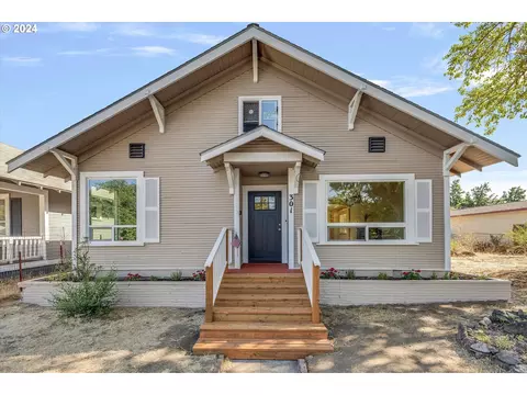 301 W 9th St, The Dalles, OR 97058