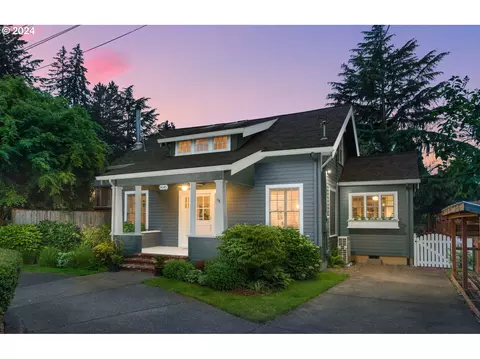 9045 SW 50th Ave, Portland, OR 97219
