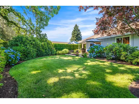 15630 SW 98th Ave, Tigard, OR 97224