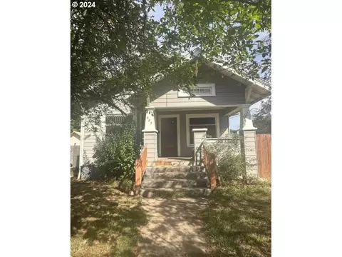 685 E Grant St, Lebanon, OR 97355