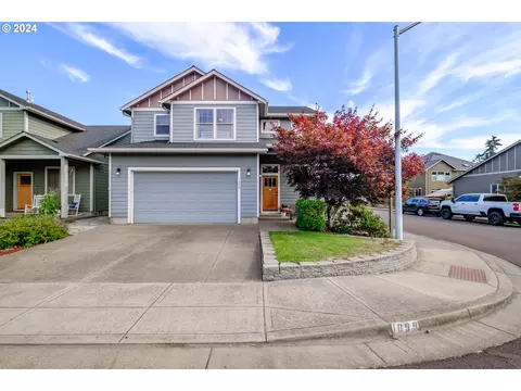 1099 Harbour Ln NE, Keizer, OR 97303