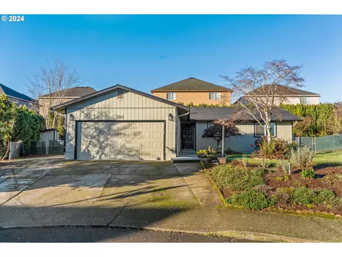 2565 Cowrie Ct NW, Salem, OR 97304