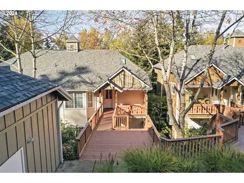 3693 Colony Oaks Dr, Eugene, OR 97405