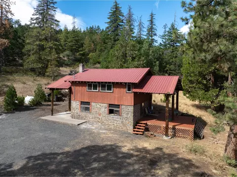 52265 Kelly Springs Rd, Maupin, OR 97037
