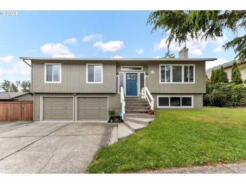 2563 SW Wonderview Dr, Gresham, OR 97080