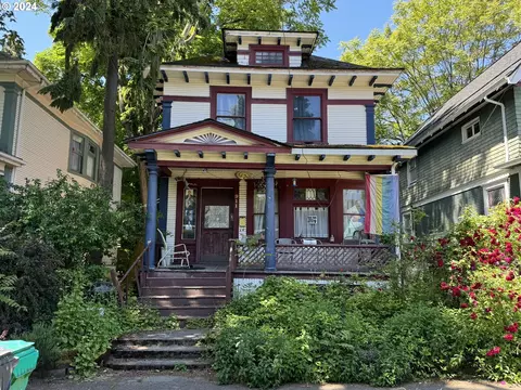 911 SE 15th Ave, Portland, OR 97214