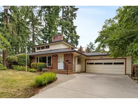 807 SE 94th Ave, Vancouver, WA 98664