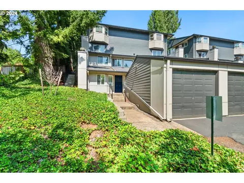 6208 NE 17th Ave #M101, Vancouver, WA 98665