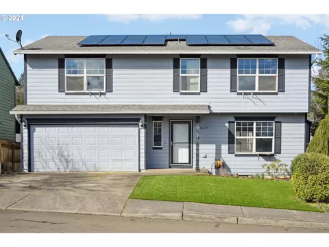 18137 Grey Ave, Sandy, OR 97055