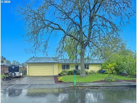 1948 SE Gerhard Dr, Hillsboro, OR 97123