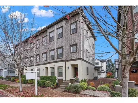 28624 SW Paris Ave, Wilsonville, OR 97070