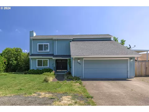 3395 Honeywood St, Eugene, OR 97408