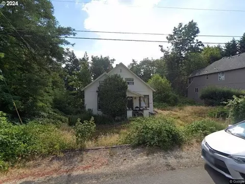 6379 Caufield St, West Linn, OR 97068