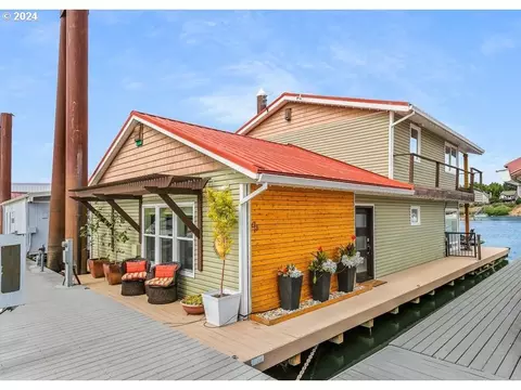 531 N Bridgeton Rd #4A, Portland, OR 97217