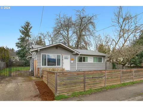 10115 SE Harold St, Portland, OR 97266