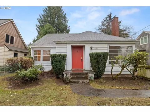 5838 NE Wygant St, Portland, OR 97218