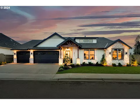 3911 NW 114th Way, Vancouver, WA 98685