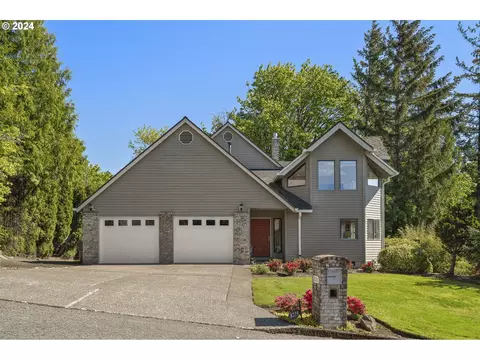 8320 NW Reed Dr, Portland, OR 97229