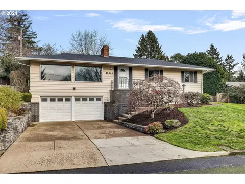 10440 SW 63rd Dr, Portland, OR 97219