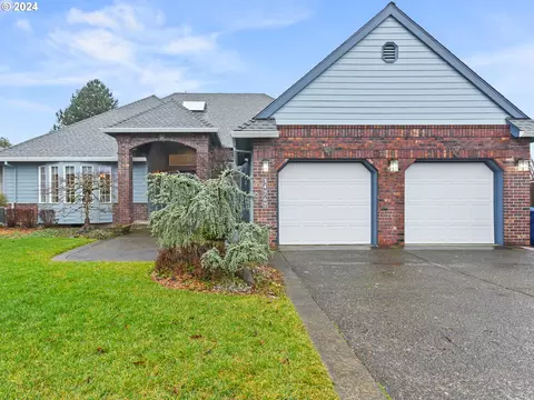 14767 SE Alison Ct, Clackamas, OR 97015