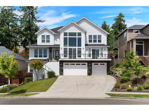 14321 SE Lyon St, Happy Valley, OR 97086