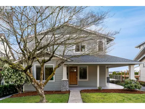 432 SE Gilham Ave, Portland, OR 97215
