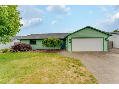 849 SW Filbert St, Mcminnville, OR 97128